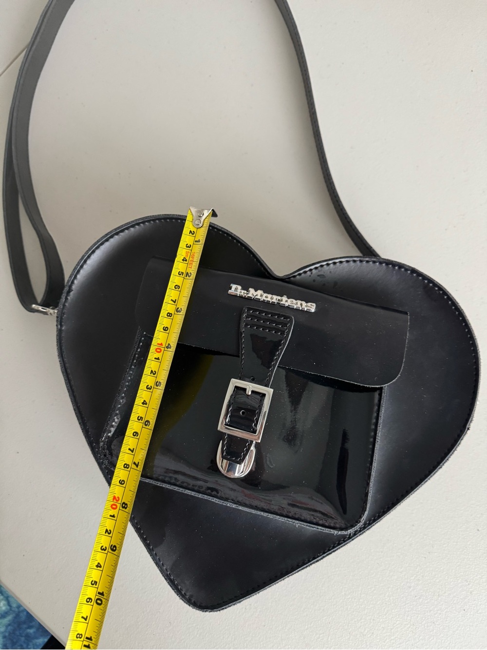Doc Martens Heart Bag / Backpack Large - Picture 4 of 6